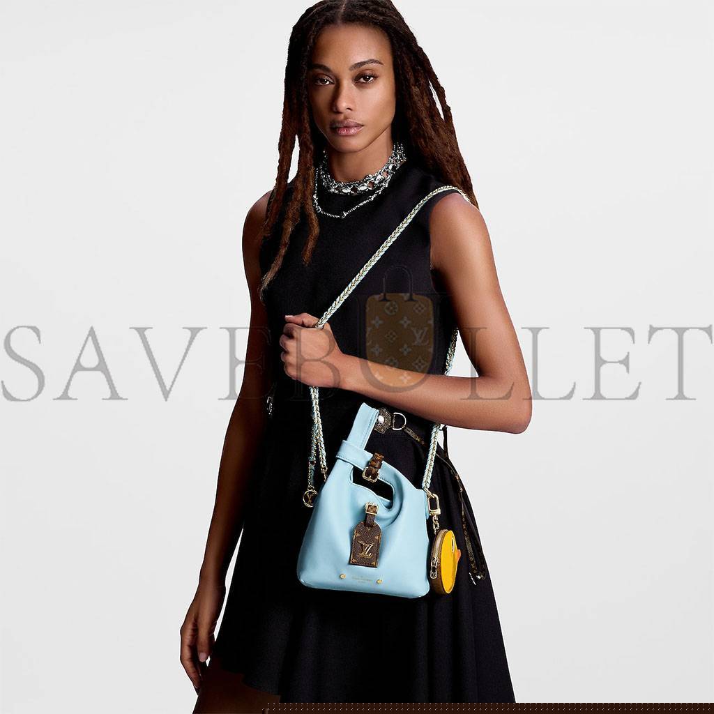 l**is V*t*n atlantis bb m11387 (17*17*7cm)